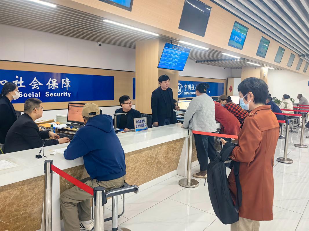 恒安搞懂医保个人账户余额取出条件，避免白跑腿